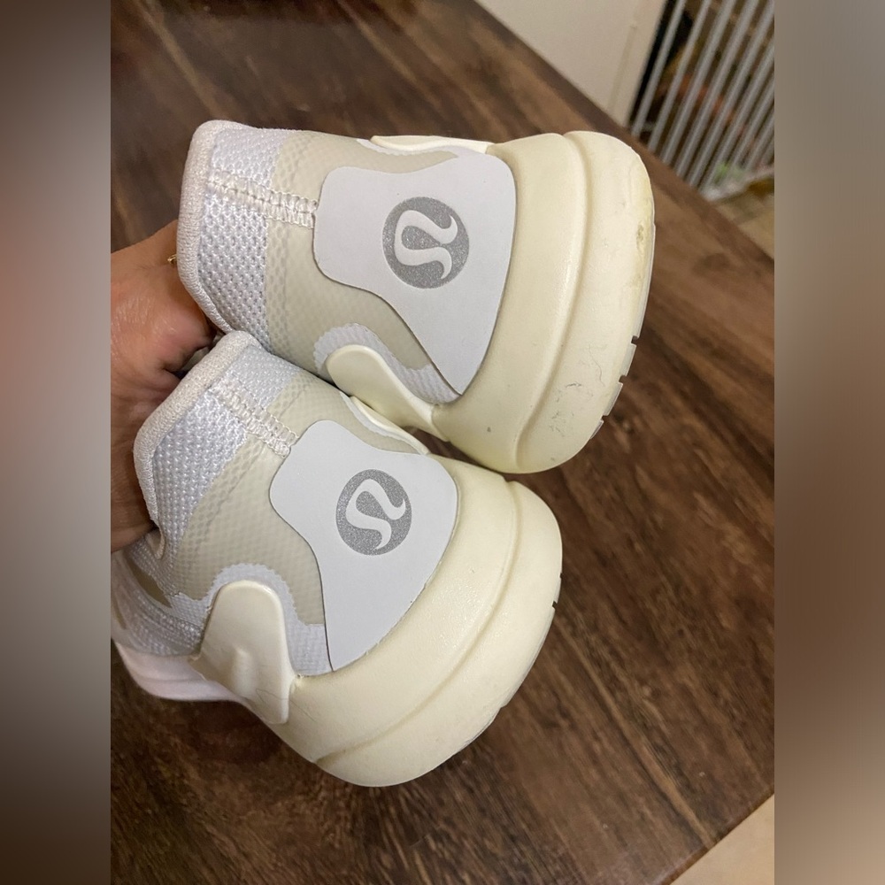 lululemon athletica Women's Running Shoes - Picture 4 of 11